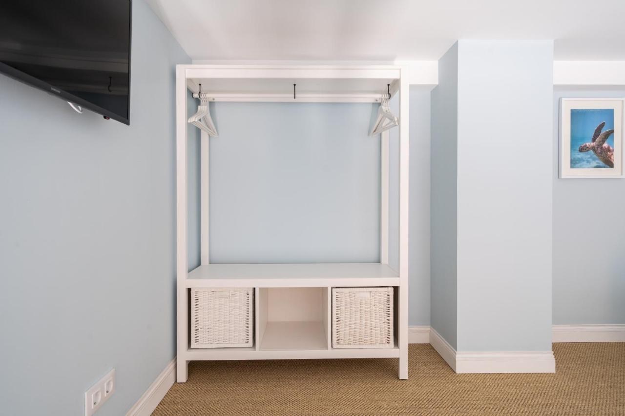 Coup De Coeur Au Pied Du Port. Appartement Valencia